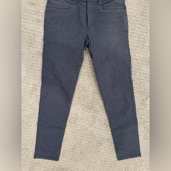 Like New Lululemon Pants - Picture 1 of 4